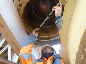 Inspection : contrôle métrologique d'un broyeur HP400