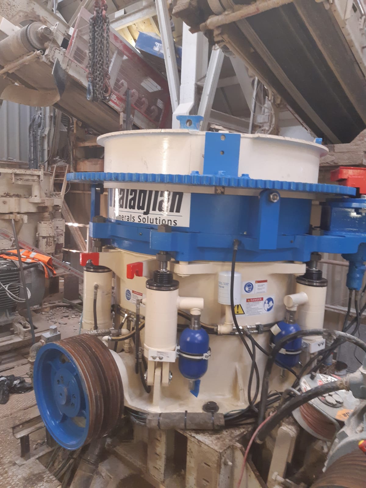 a secondary crusher that needed reconditioning